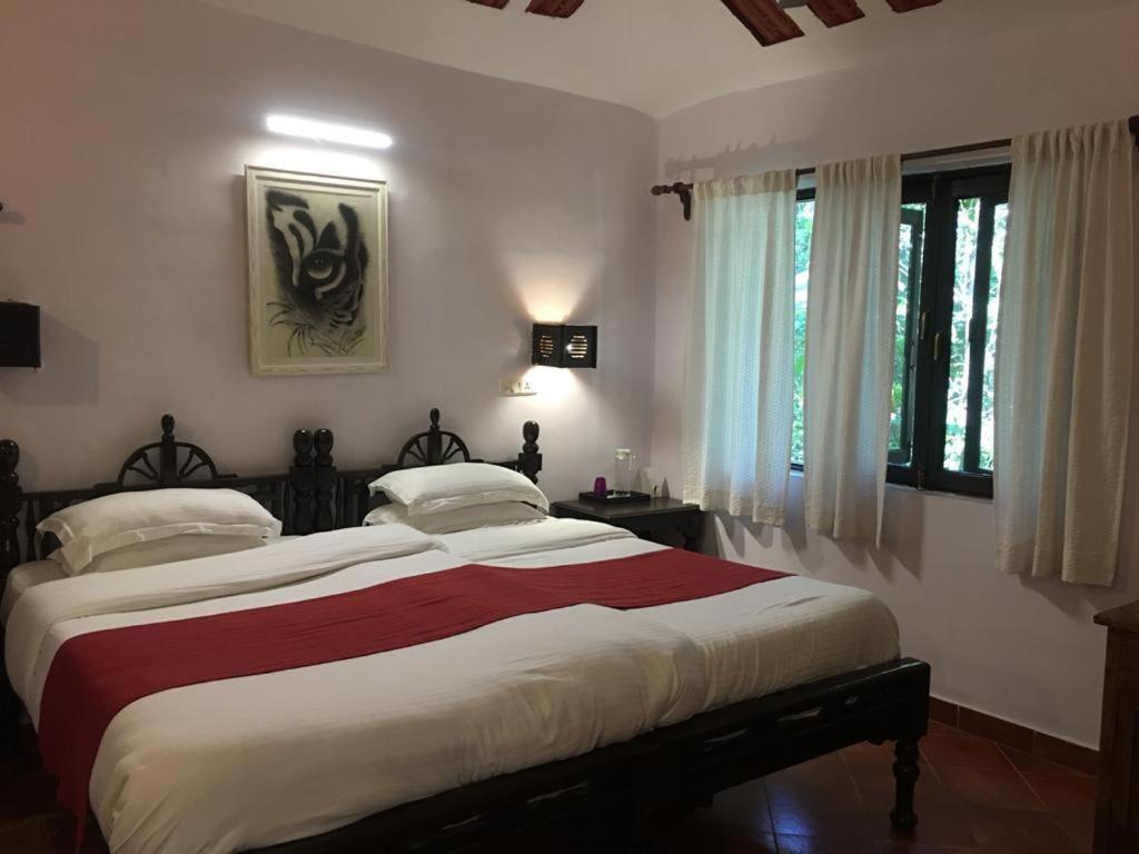 Kanha Jungle Lodge Dhanwār Esterno foto